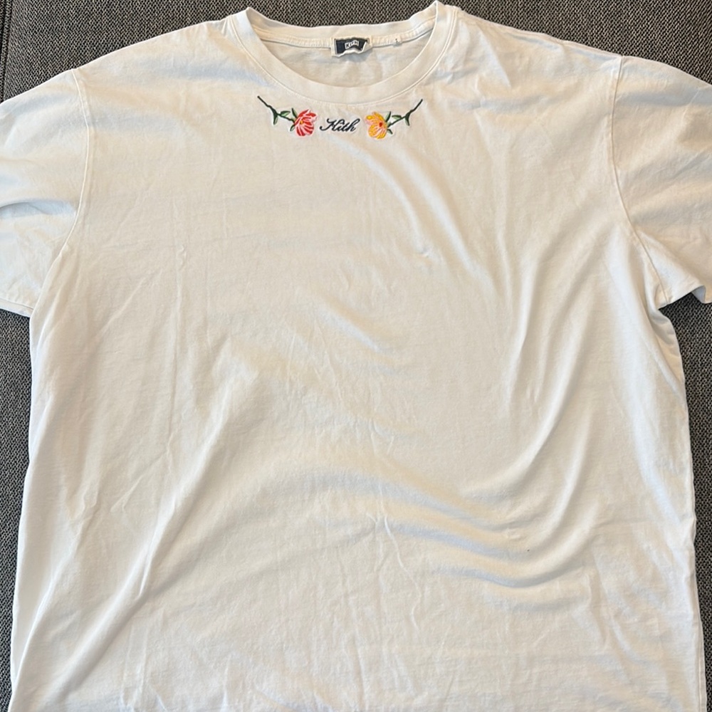 White Floral Embroidered Men's Shirt